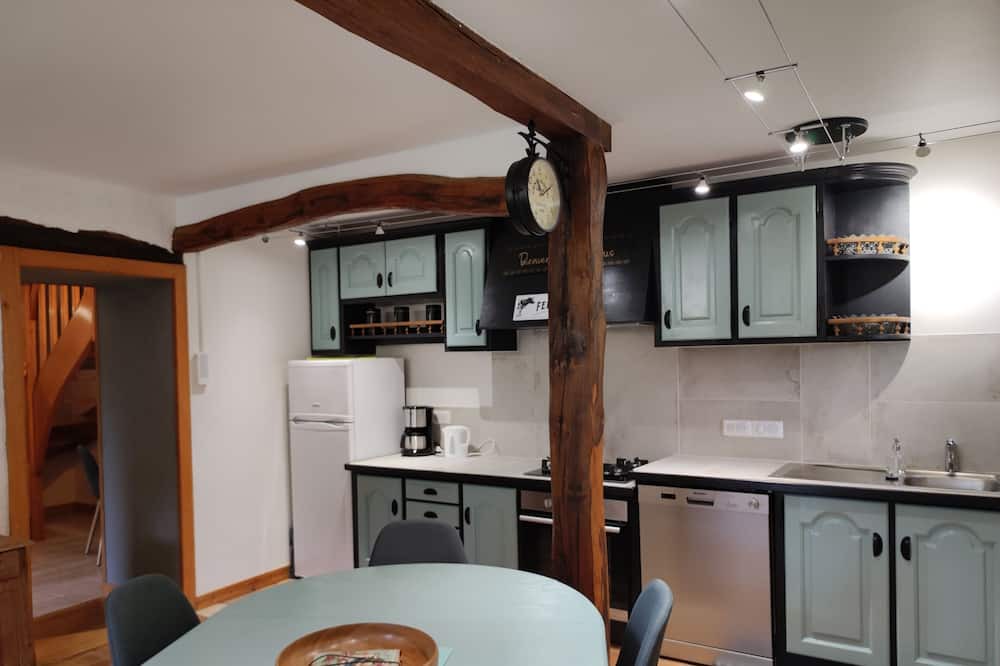 Photo of Kitchen in Besain