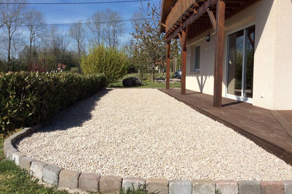 Photo of Outdoor in Hautecour