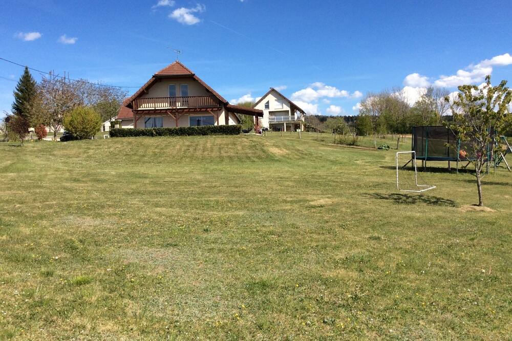 Photo of Others in Hautecour