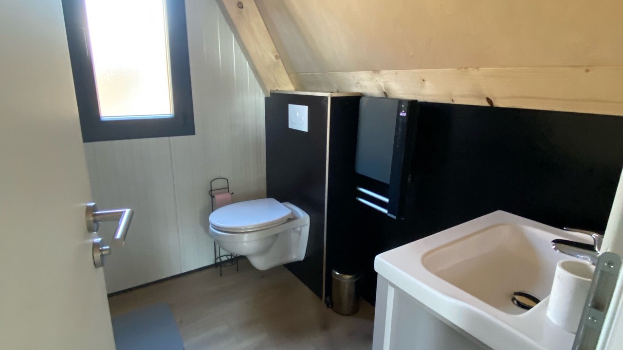 Photo of Bathroom in Loray