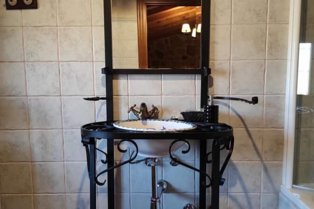 Photo of Bathroom in Tabladillo