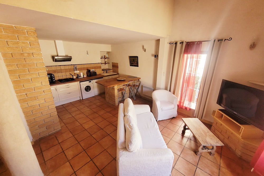 Photo of Livingroom in Chateauneuf-de-Gadagne