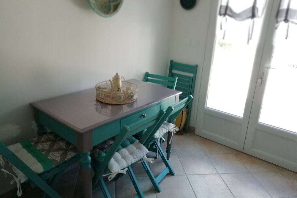Photo of Kitchen in Sernhac