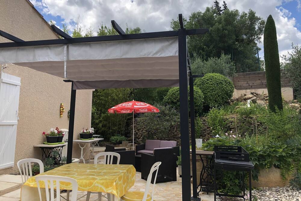Photo of Patio Balcony in Sernhac