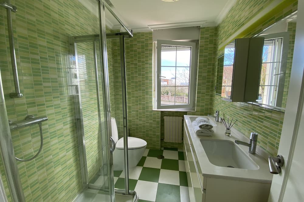 Photo of Bathroom in Santander