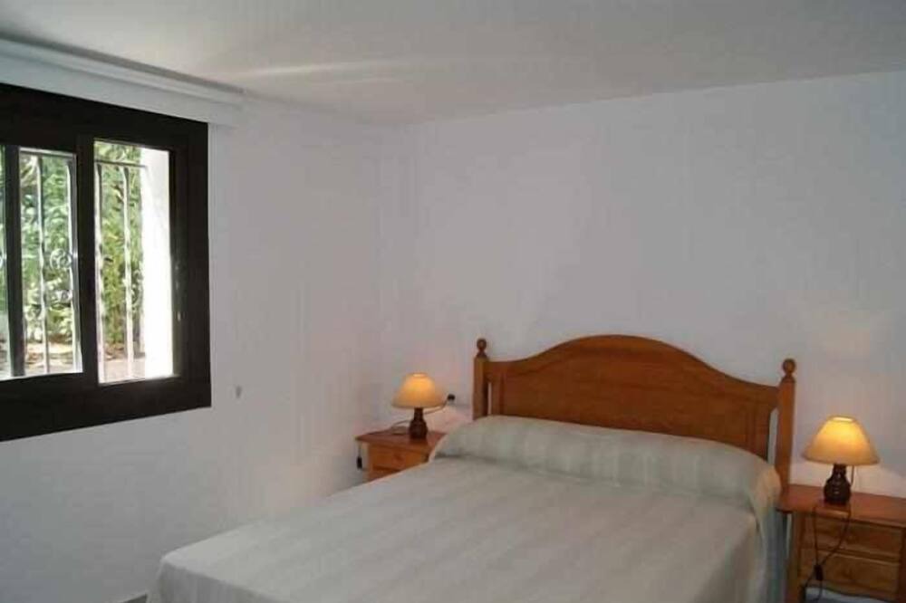 Photo of Bedroom in Llanca