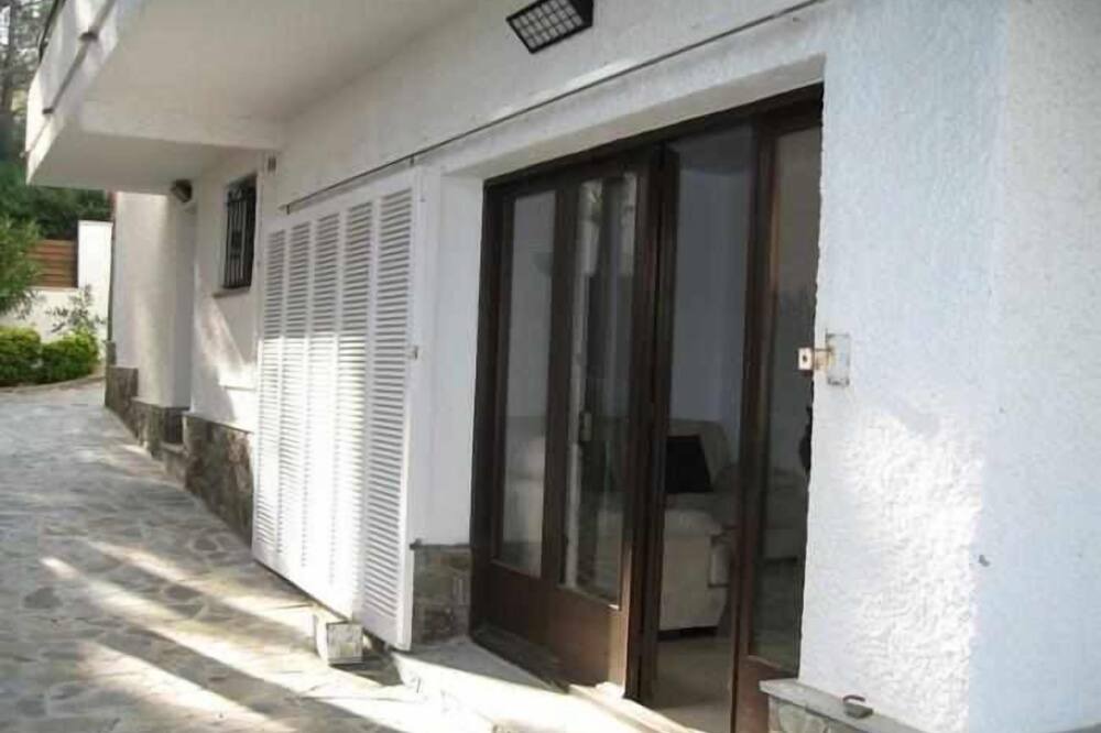 Photo of Patio Balcony in Llanca