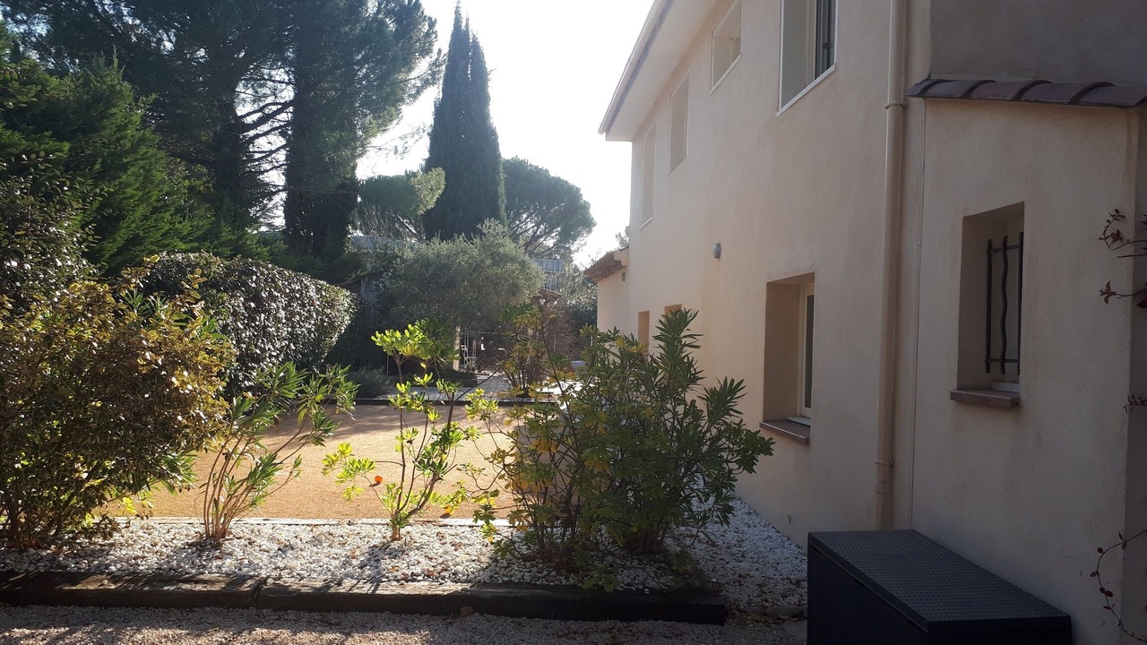 Photo of Outdoor in Bouc-Bel-Air