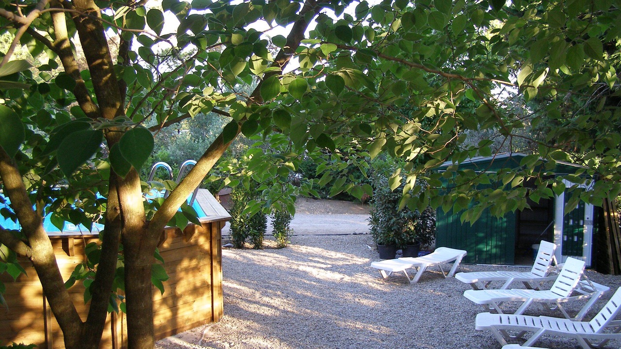 Photo of Outdoor in Mouries