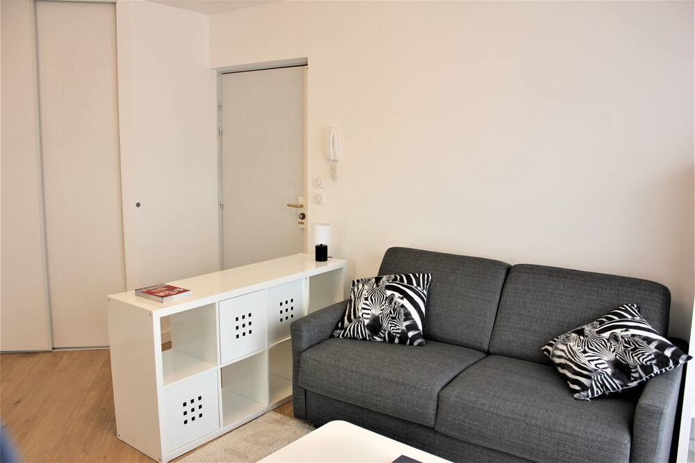 Photo of Livingroom in Cessy