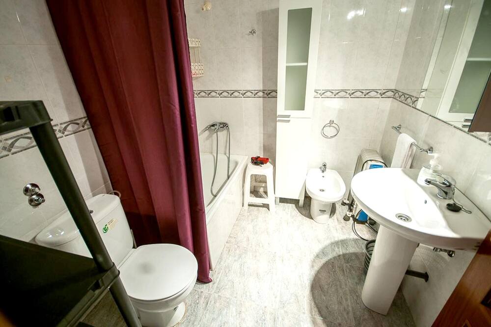 Photo of Bathroom in Plasencia