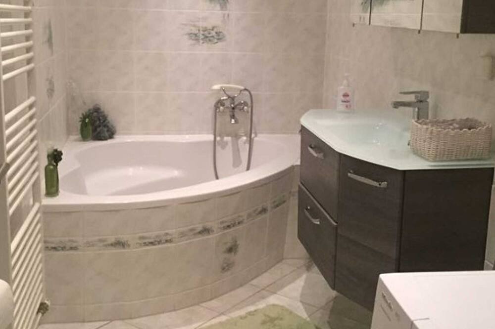 Photo of Bathroom in Region Hannover District