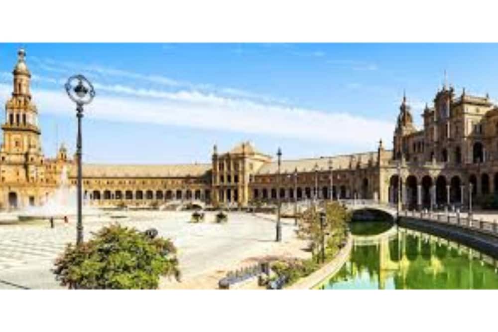 Photo of Outdoor in Sevilla Este