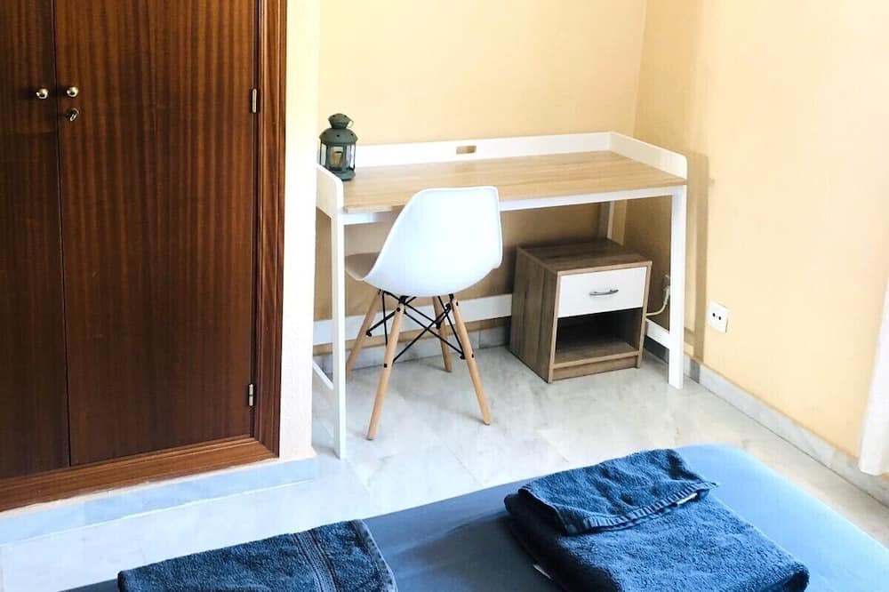 Photo of Bedroom in Sevilla Este