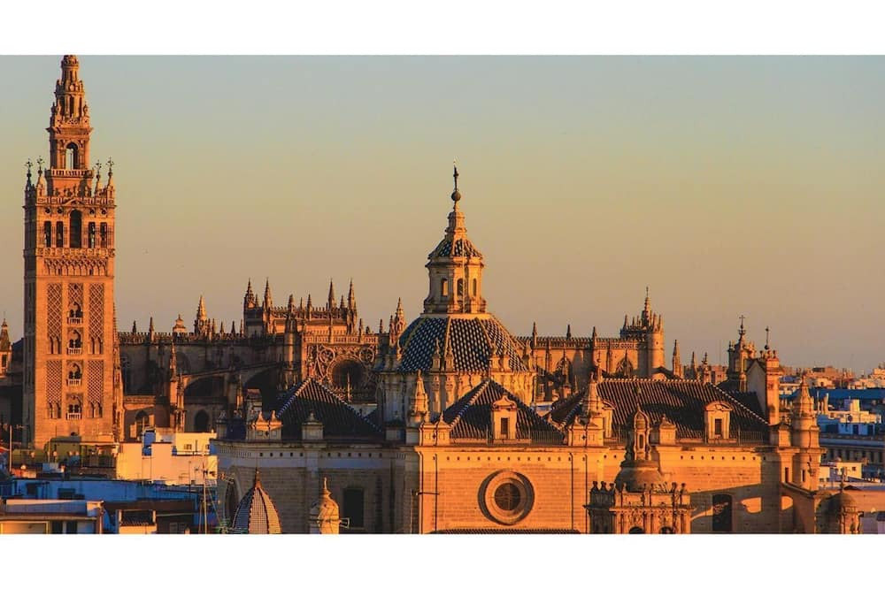 Photo of Others in Sevilla Este