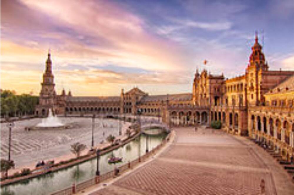 Photo of Others in Sevilla Este