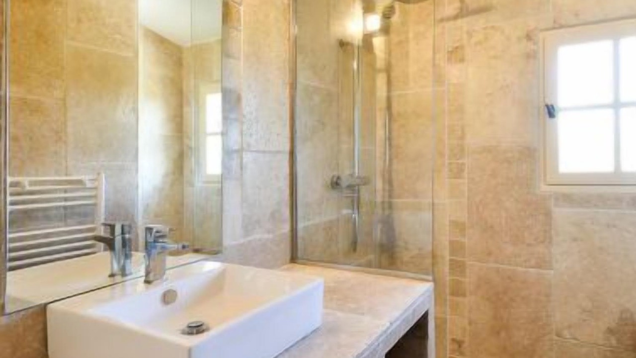 Photo of Bathroom in Paradou