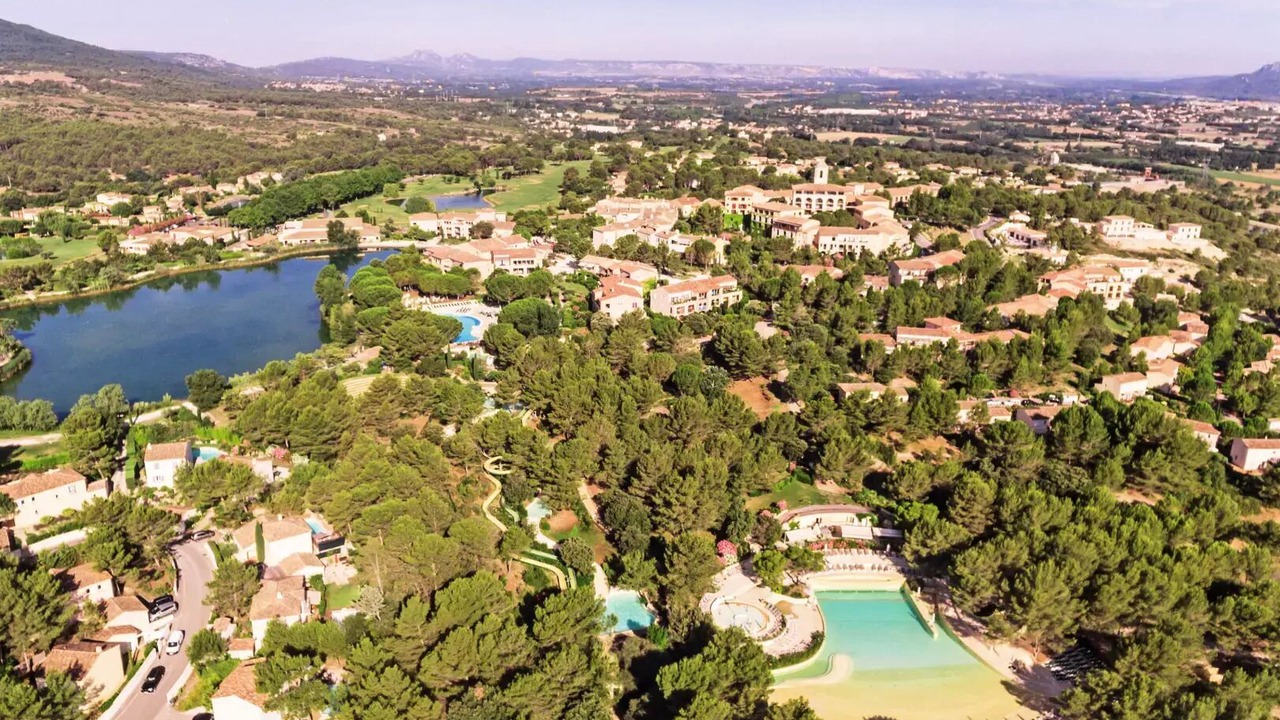 Photo of Outdoor in Pont Royal
