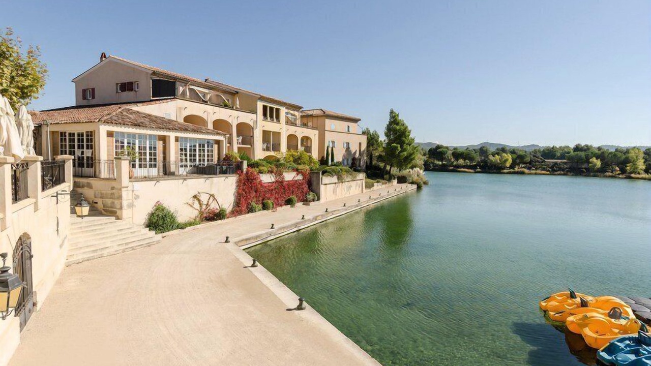 Photo of Outdoor in Pont Royal