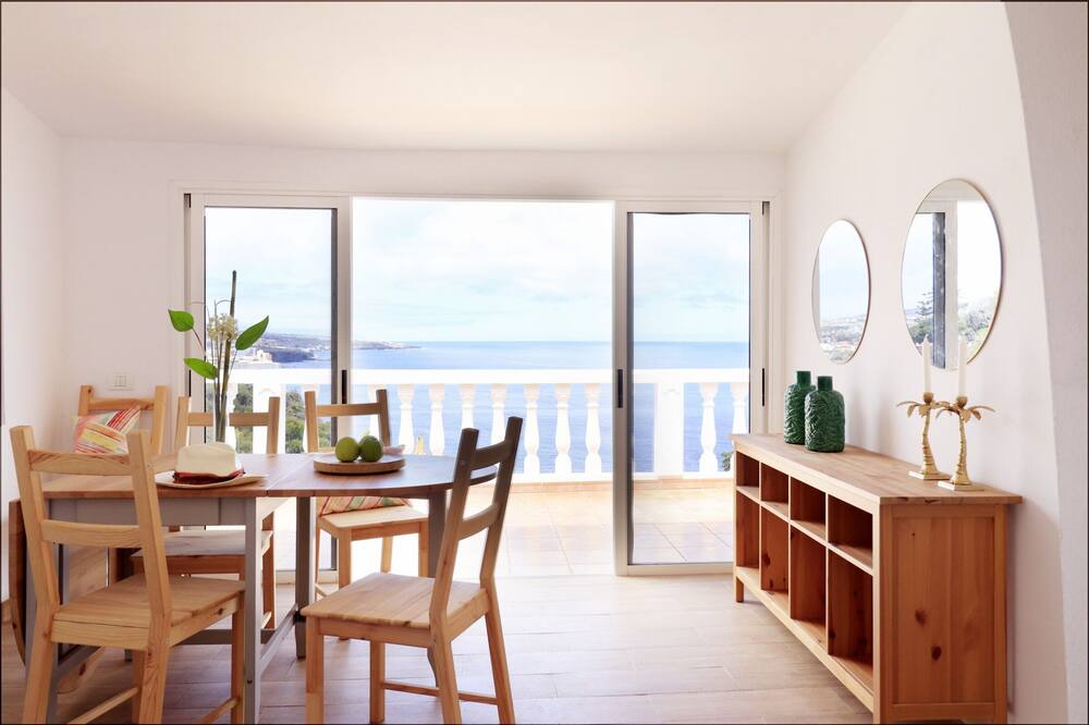 Photo of Livingroom in Punta del Hidalgo