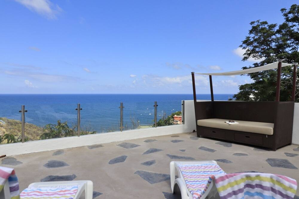 Photo of Patio Balcony in Punta del Hidalgo