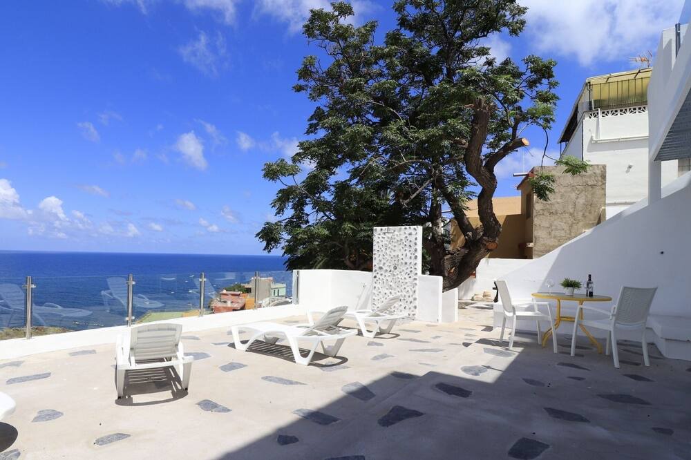 Photo of Patio Balcony in Punta del Hidalgo