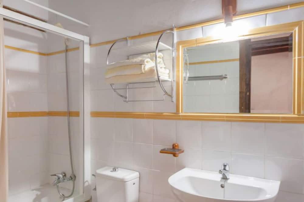 Photo of Bathroom in Cobijon