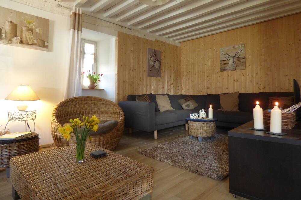 Photo of Bedroom in Estaing