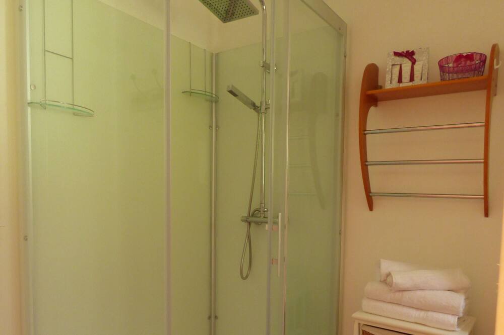 Photo of Bedroom in Estaing