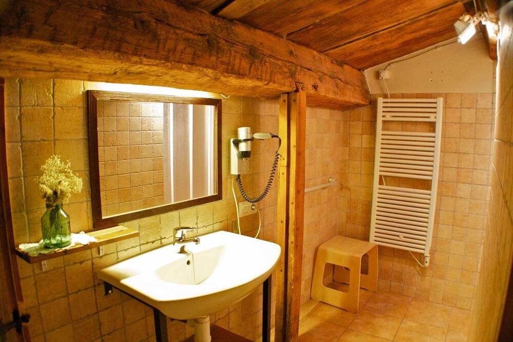 Photo of Bathroom in Oden