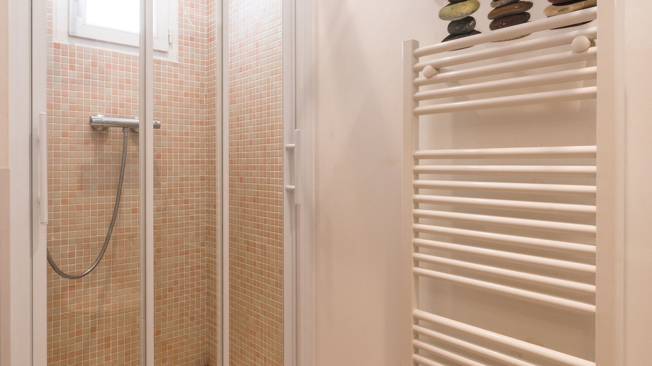 Photo of Bathroom in Saint-Martin-de-Crau