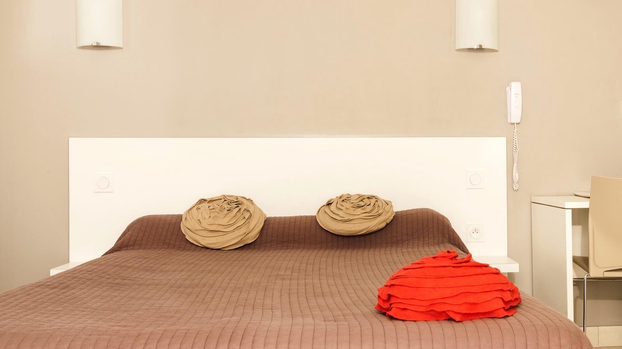 Photo of Bedroom in Albaron