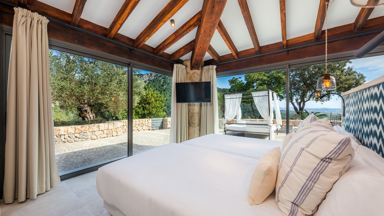 Photo of Bedroom in Binibona