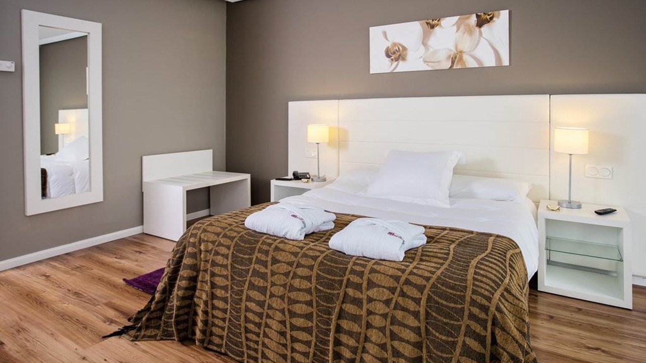 Photo of Bedroom in Alhama de Aragon