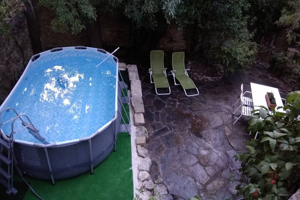 Photo of Outdoor in Saint-Maximin