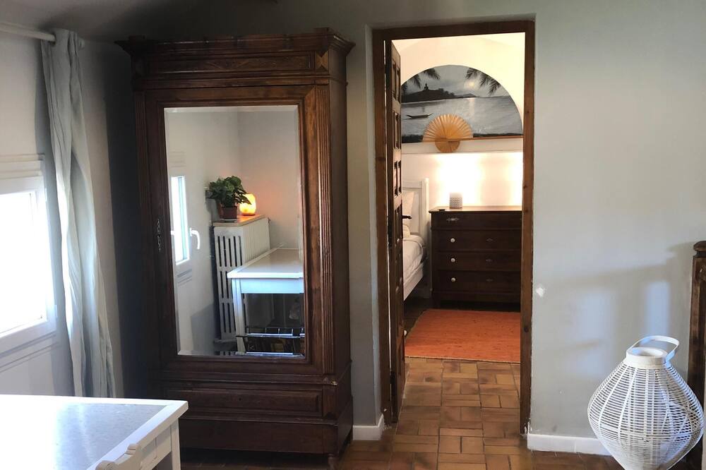 Photo of Bedroom in Saint-Maximin