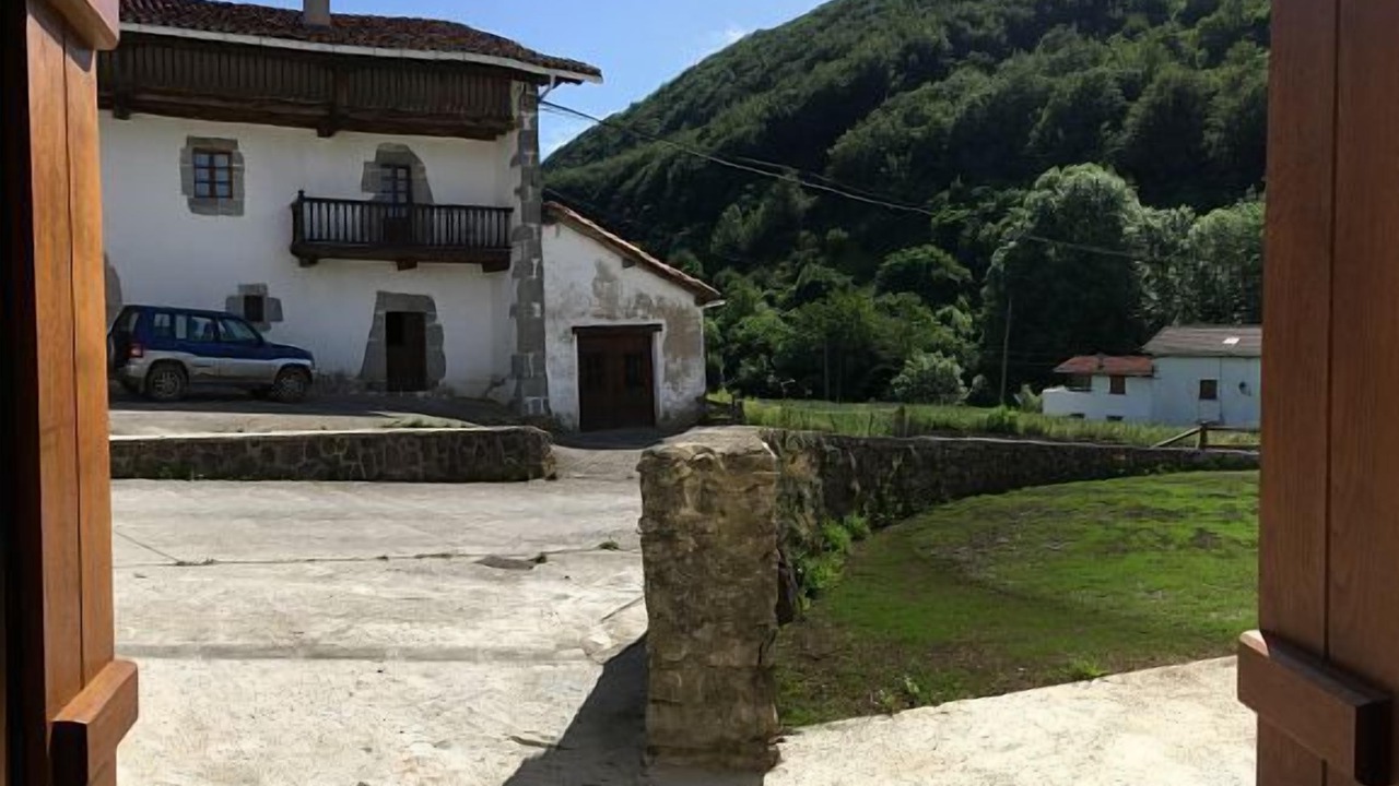 Photo of Outdoor in Erro