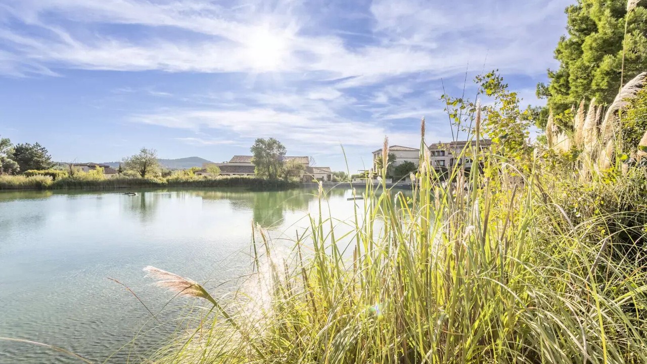 Photo of Outdoor in Pont Royal