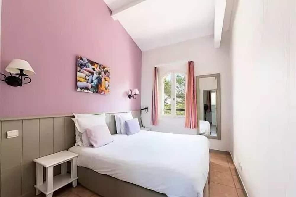 Photo of Bedroom in Pont Royal