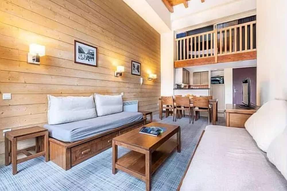 Photo of Livingroom in Arc-1800