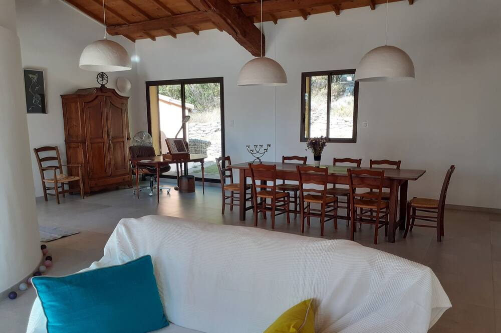 Photo of Livingroom in Labaume