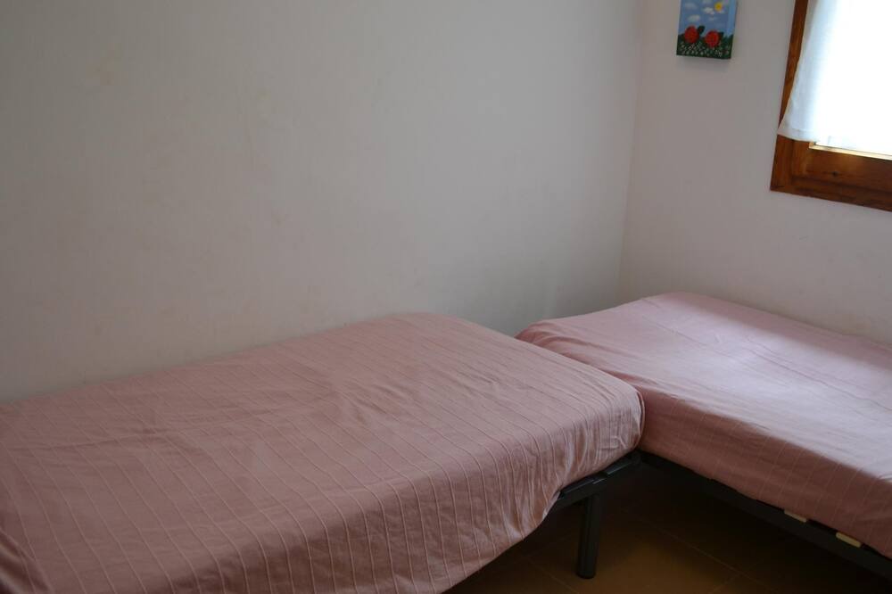 Photo of Bedroom in Llanca