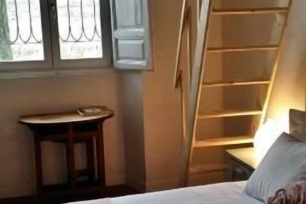 Photo of Bedroom in Salmeron