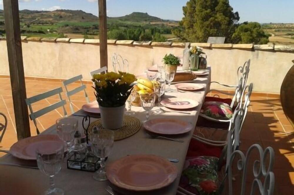 Photo of Patio Balcony in Salmeron