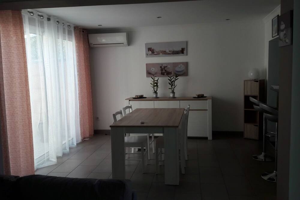Photo of Livingroom in Bouillargues