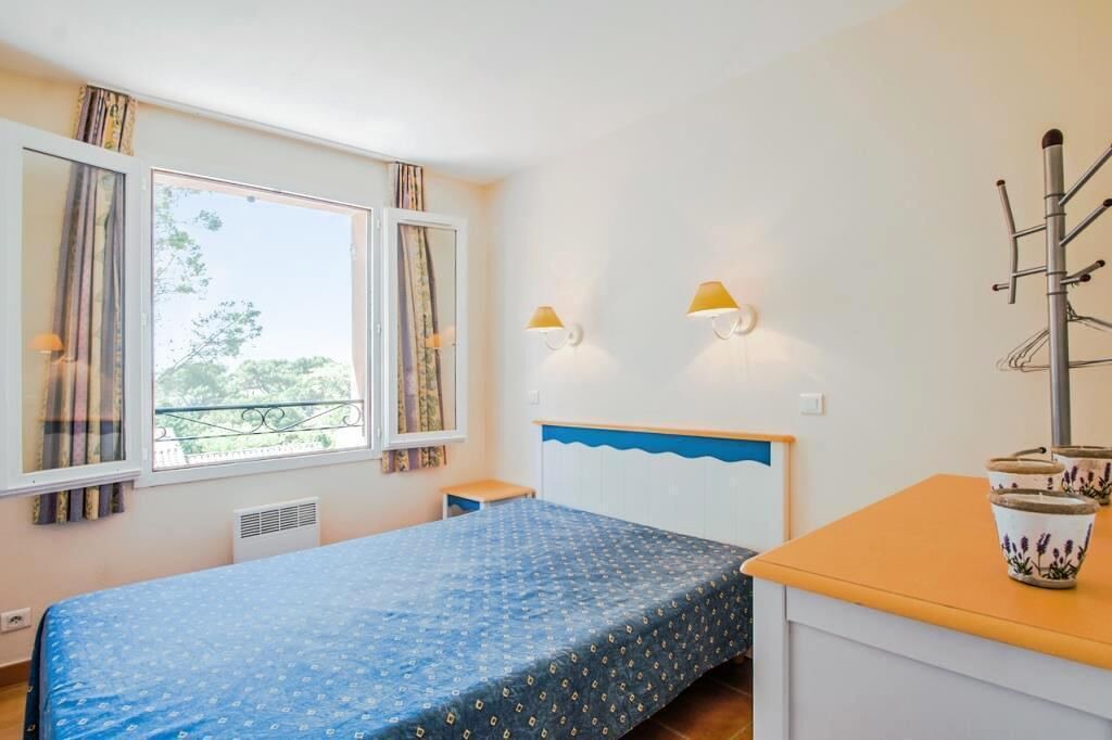 Photo of Bedroom in Pont Royal