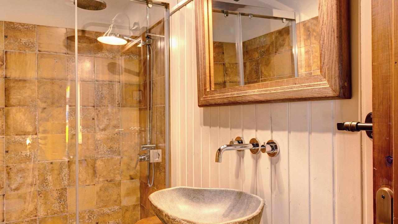 Photo of Bathroom in Puente Nuevo