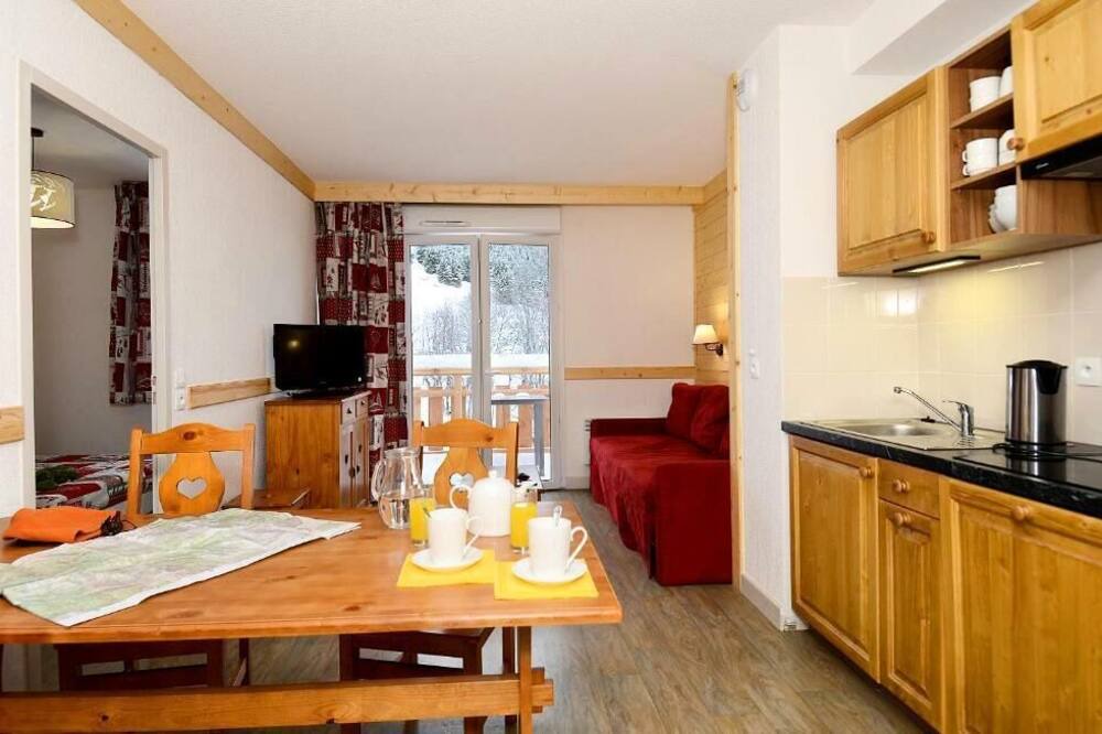 Photo of Kitchen in Saint-Sorlin-d'Arves