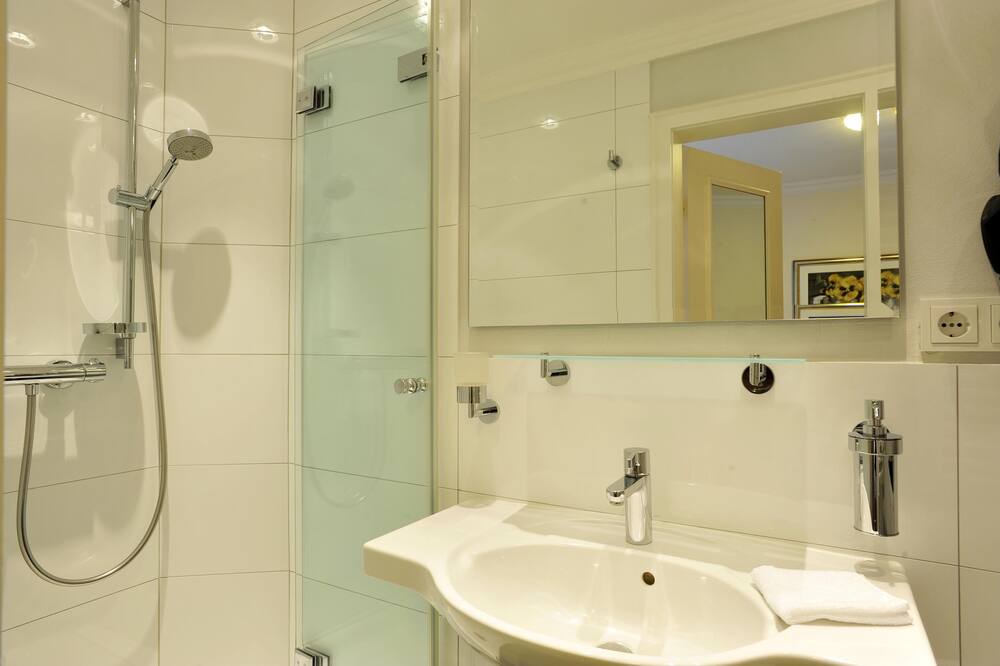 Photo of Bathroom in Wenningstedt-Braderup