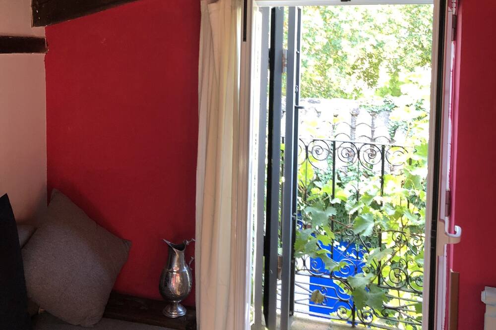 Photo of Livingroom in Velliza
